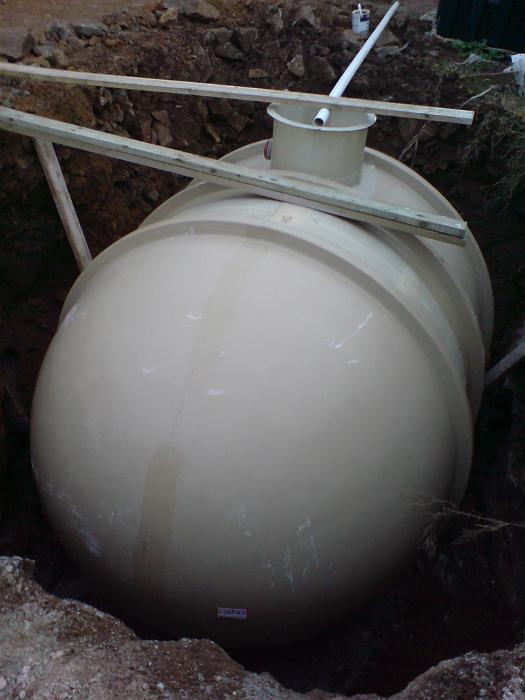 15 Retaining Wall & Cess Tank (25)